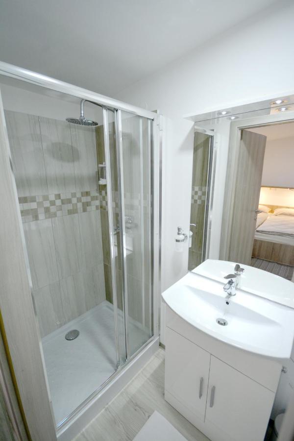 Evi Rooms Любляна Экстерьер фото