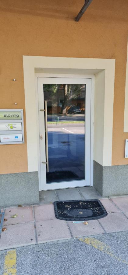Evi Rooms Любляна Экстерьер фото
